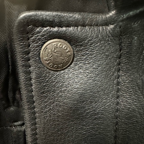 Vintage Roots Dark Leather Bomber Jacket - Picture 5 of 6
